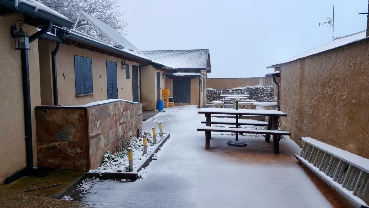 La Posada Del Druida Foncebadon Luaran gambar